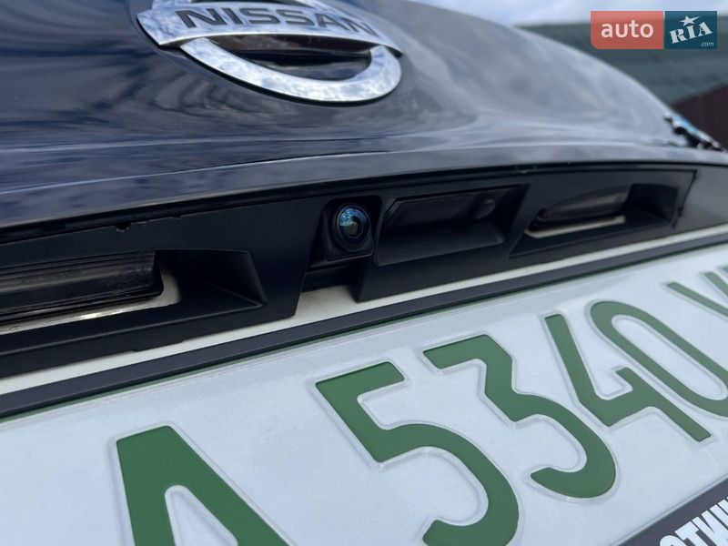 Хэтчбек Nissan Leaf 2021 в Киеве