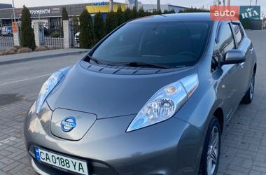 Хэтчбек Nissan Leaf 2015 в Черкассах