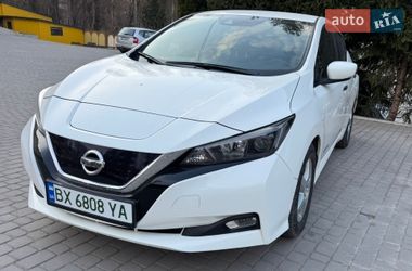 Хэтчбек Nissan Leaf 2018 в Хмельницком