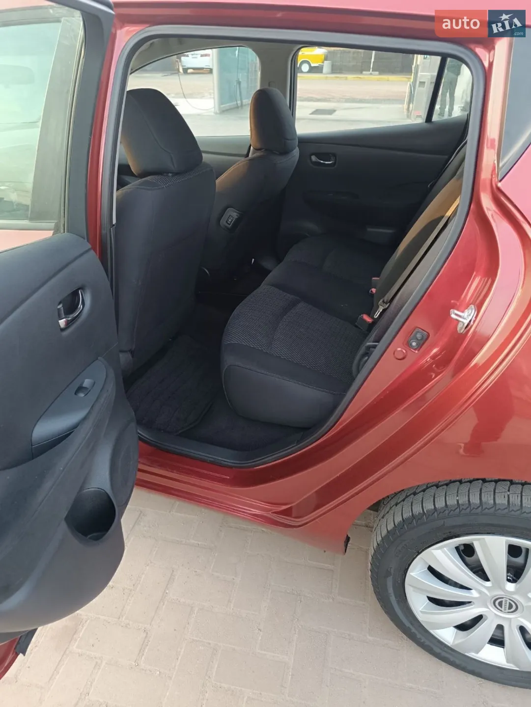 2014 Nissan Leaf - мініатюра 26