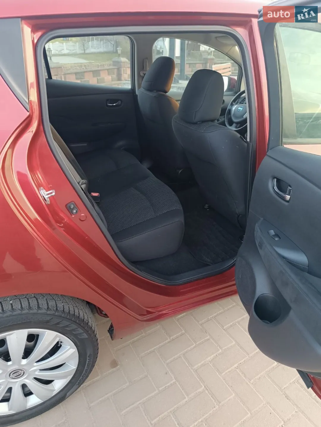 2014 Nissan Leaf - мініатюра 36