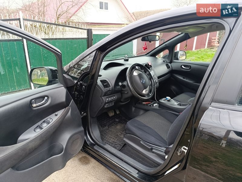 Хэтчбек Nissan Leaf 2013 в Болграде фото 12 Хэтчбек Nissan Leaf 2013 в Болграде