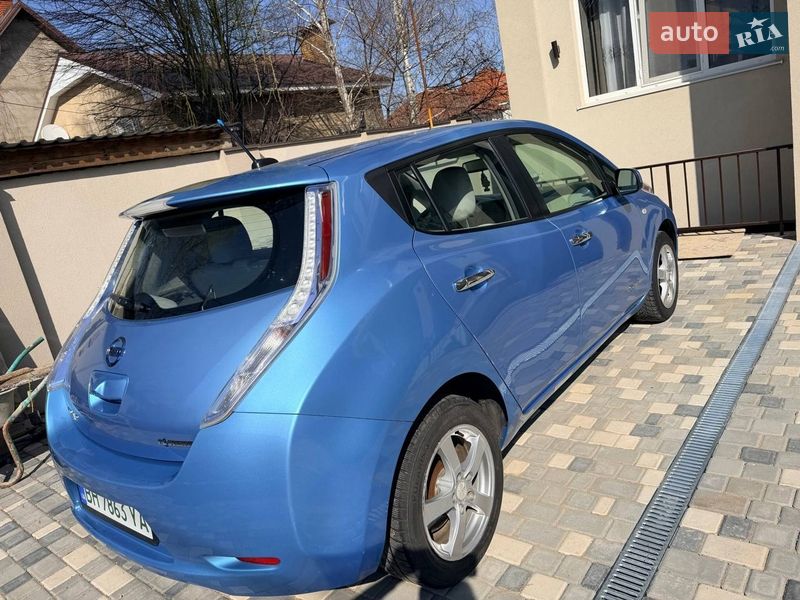 Хэтчбек Nissan Leaf 2012 в Одессе фото 4 Хэтчбек Nissan Leaf 2012 в Одессе