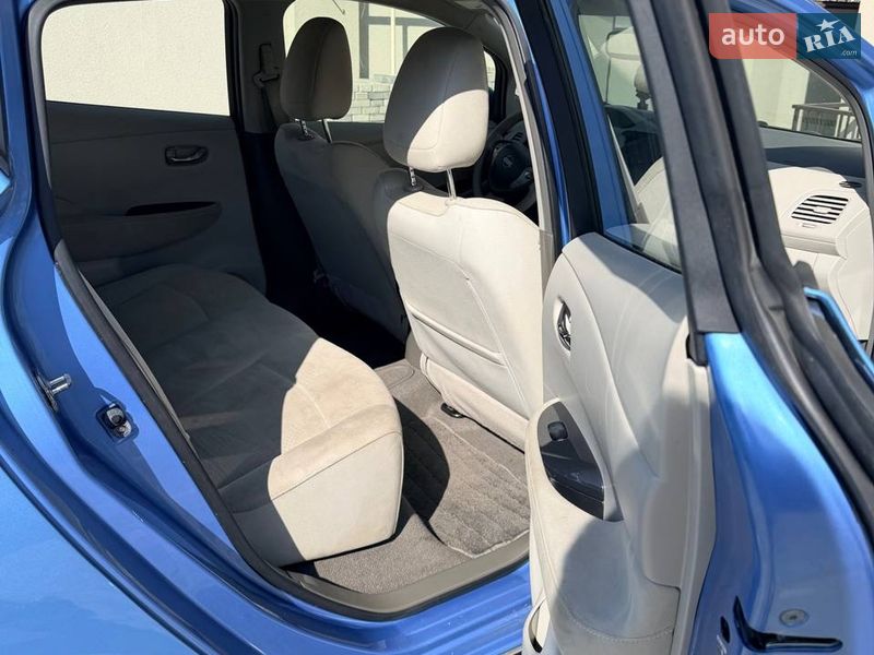 Хэтчбек Nissan Leaf 2012 в Одессе фото 10 Хэтчбек Nissan Leaf 2012 в Одессе