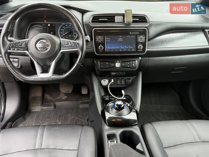 Хэтчбек Nissan Leaf 2018 в Киеве