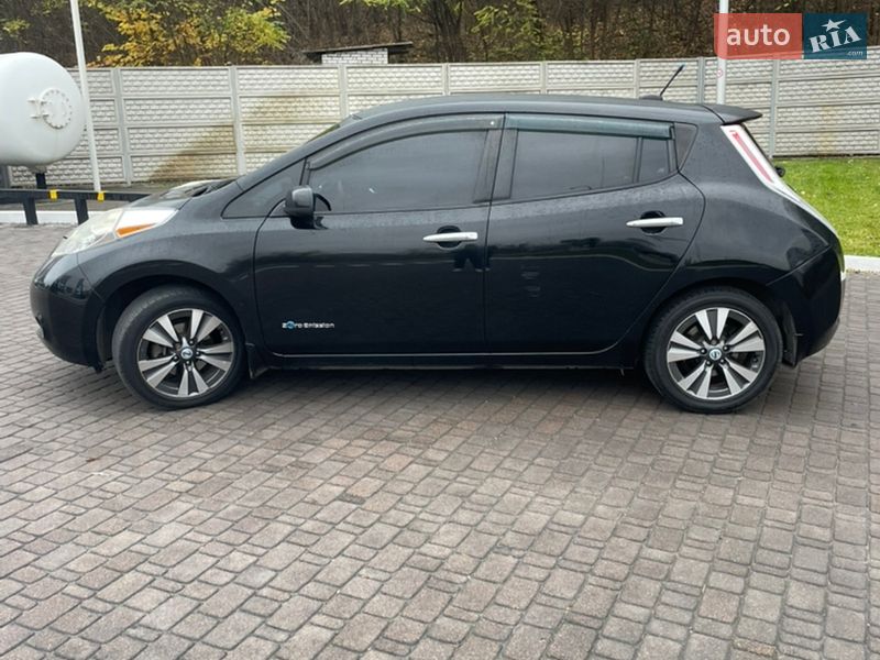 Хетчбек Nissan Leaf 2013 в Обухові