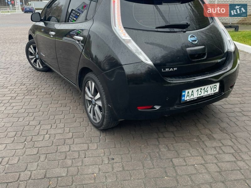 Хетчбек Nissan Leaf 2013 в Обухові