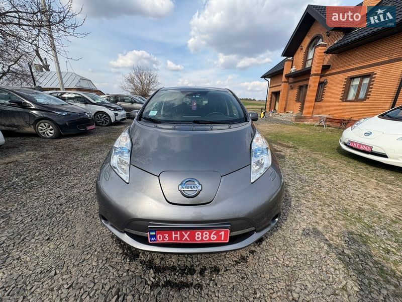 Хетчбек Nissan Leaf 2014 в Луцьку
