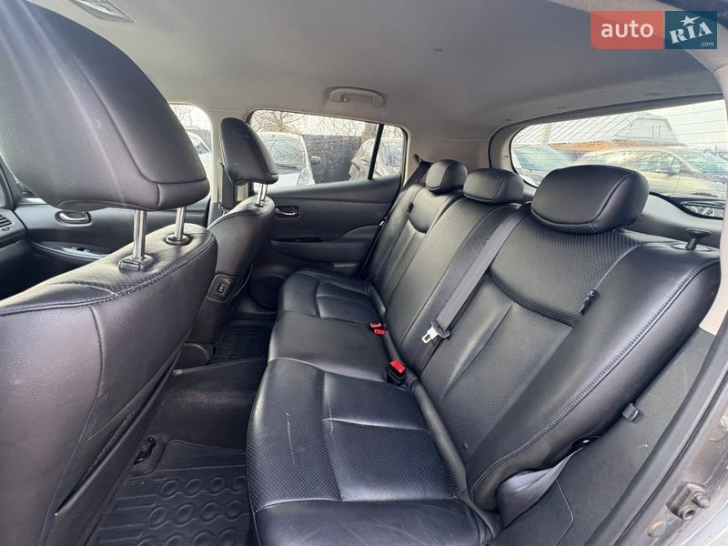 Хетчбек Nissan Leaf 2014 в Луцьку