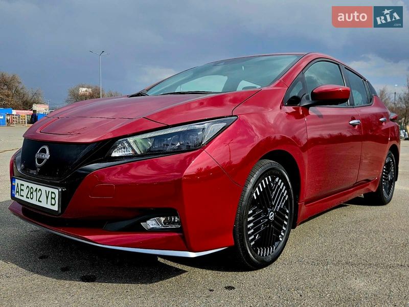 Хэтчбек Nissan Leaf 2024 в Днепре фото 3 Хэтчбек Nissan Leaf 2024 в Днепре