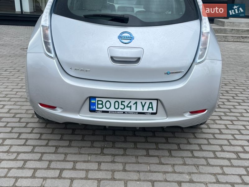 Хэтчбек Nissan Leaf 2013 в Тернополе