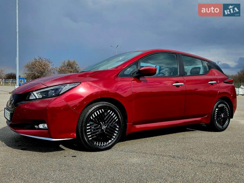 Хэтчбек Nissan Leaf 2024 в Днепре фото 5 Хэтчбек Nissan Leaf 2024 в Днепре