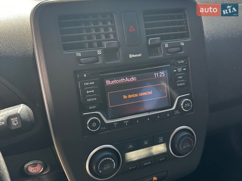 Хэтчбек Nissan Leaf 2016 в Полтаве фото 13 Хэтчбек Nissan Leaf 2016 в Полтаве