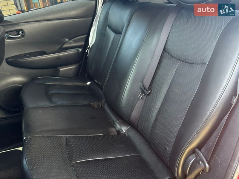 Хэтчбек Nissan Leaf 2016 в Полтаве фото 14 Хэтчбек Nissan Leaf 2016 в Полтаве