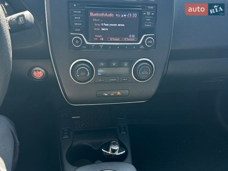 Хэтчбек Nissan Leaf 2016 в Полтаве фото 32 Хэтчбек Nissan Leaf 2016 в Полтаве