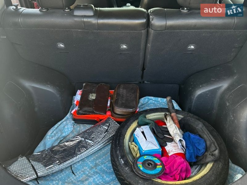 Хэтчбек Nissan Leaf 2016 в Полтаве фото 37 Хэтчбек Nissan Leaf 2016 в Полтаве