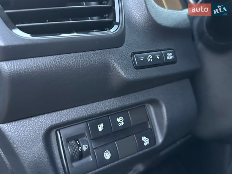 Хэтчбек Nissan Leaf 2018 в Днепре фото 27 Хэтчбек Nissan Leaf 2018 в Днепре