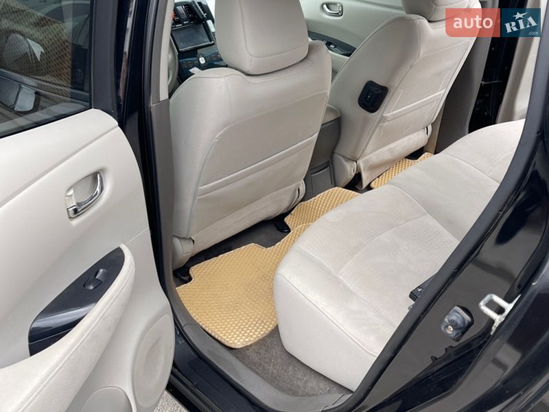Хэтчбек Nissan Leaf 2012 в Львове фото 10 Хэтчбек Nissan Leaf 2012 в Львове