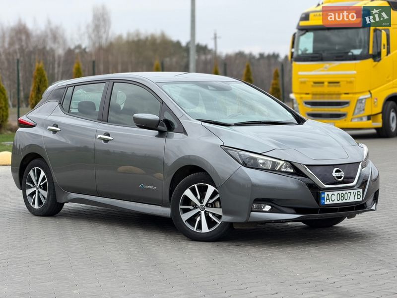 Хетчбек Nissan Leaf 2019 в Луцьку