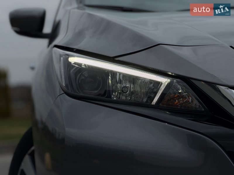 Хетчбек Nissan Leaf 2019 в Луцьку