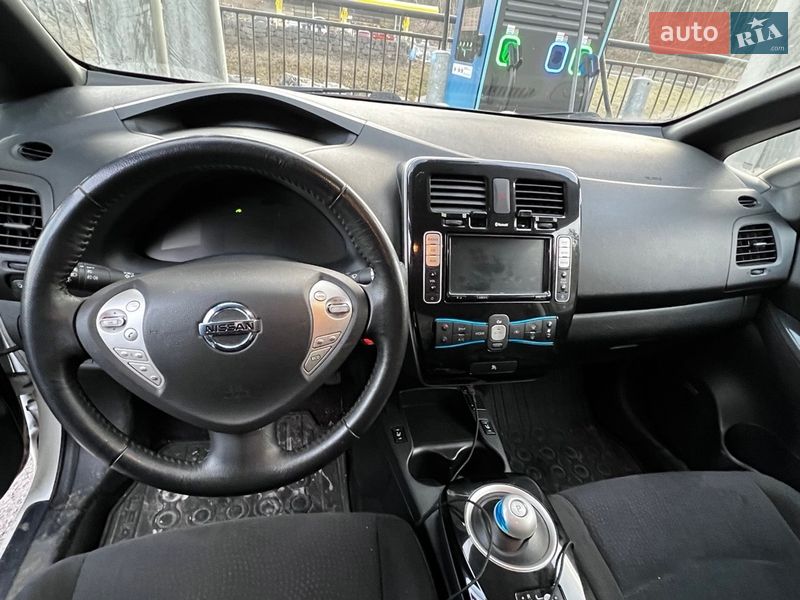 Хэтчбек Nissan Leaf 2016 в Умани фото 8 Хэтчбек Nissan Leaf 2016 в Умани