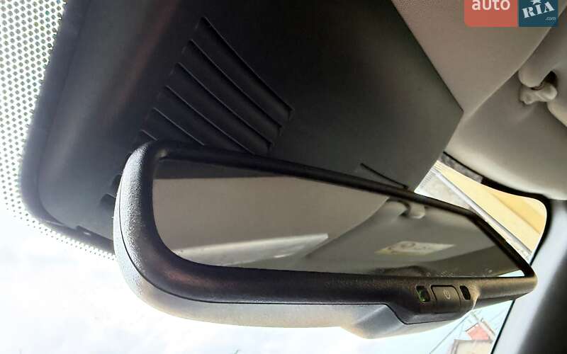 Хэтчбек Nissan Leaf 2020 в Львове