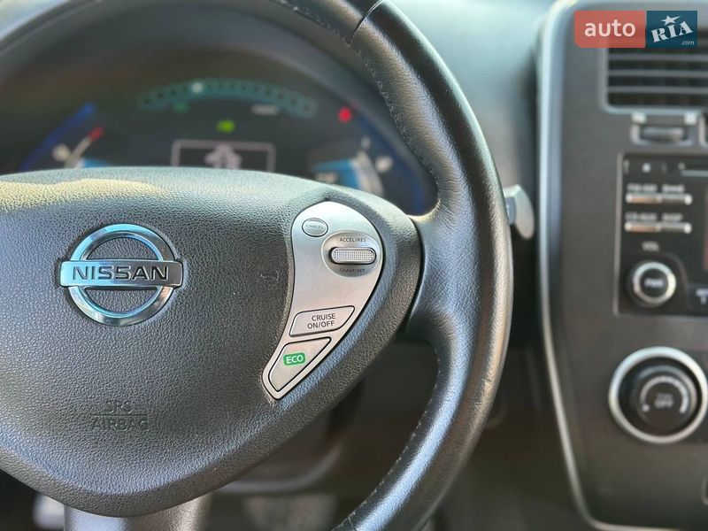 Хэтчбек Nissan Leaf 2015 в Желтых Водах фото 9 Хэтчбек Nissan Leaf 2015 в Желтых Водах