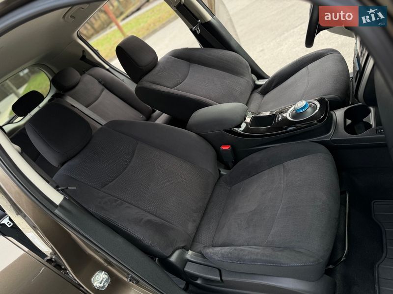 Хэтчбек Nissan Leaf 2016 в Трускавце фото 45 Хэтчбек Nissan Leaf 2016 в Трускавце