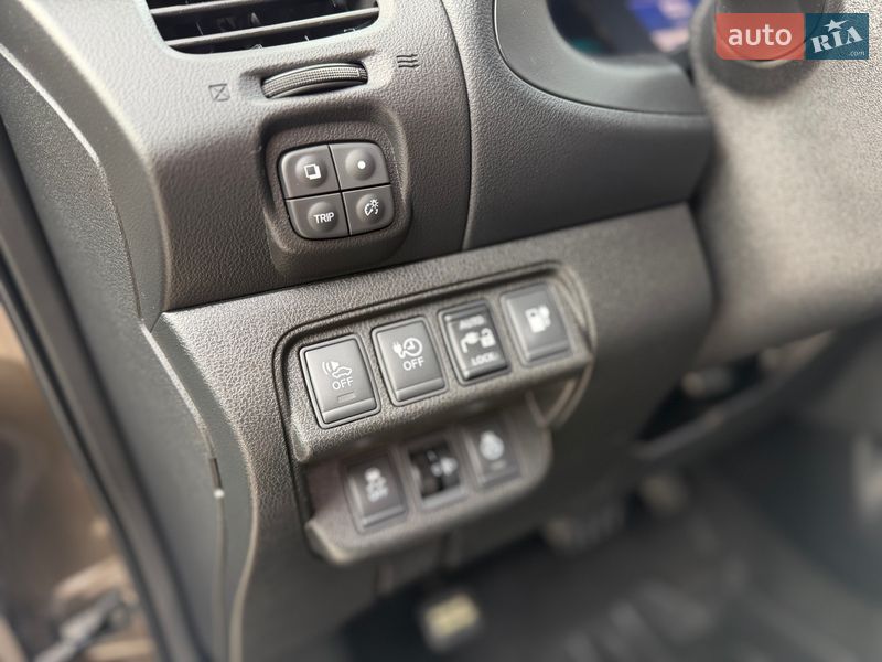 Хэтчбек Nissan Leaf 2016 в Трускавце фото 53 Хэтчбек Nissan Leaf 2016 в Трускавце