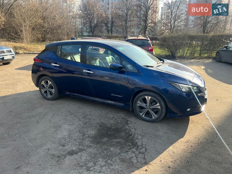 Хэтчбек Nissan Leaf 2019 в Харькове фото 2 Хэтчбек Nissan Leaf 2019 в Харькове