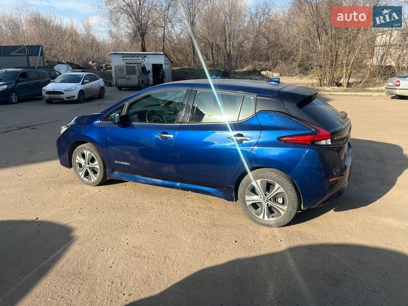 Хэтчбек Nissan Leaf 2019 в Харькове фото 5 Хэтчбек Nissan Leaf 2019 в Харькове