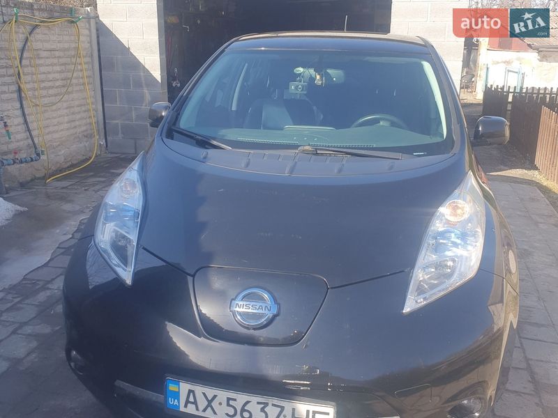 Хетчбек Nissan Leaf 2014 в Харкові