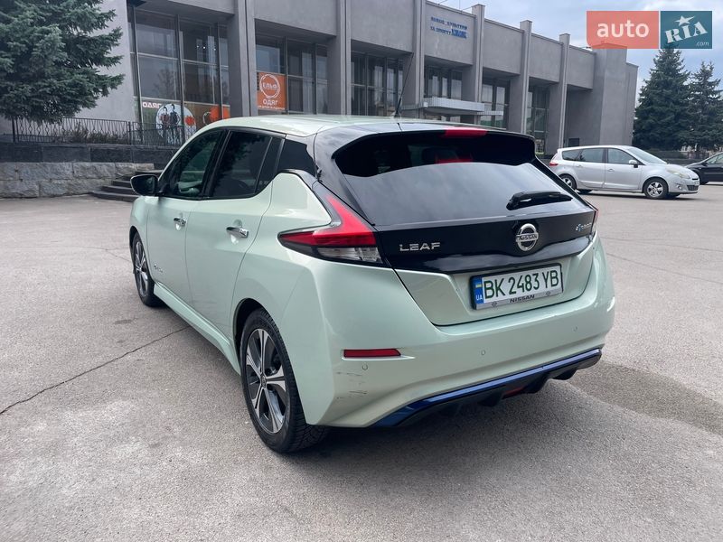 Хэтчбек Nissan Leaf 2018 в Ровно фото 10 Хэтчбек Nissan Leaf 2018 в Ровно