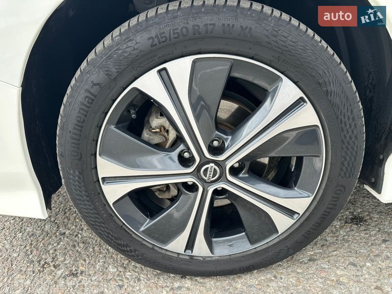 Хэтчбек Nissan Leaf 2021 в Черновцах фото 18 Хэтчбек Nissan Leaf 2021 в Черновцах