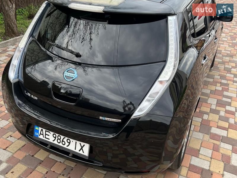 Хэтчбек Nissan Leaf 2013 в Днепре фото 8 Хэтчбек Nissan Leaf 2013 в Днепре