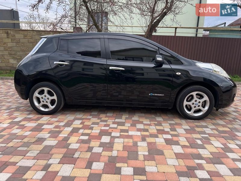 Хэтчбек Nissan Leaf 2013 в Днепре фото 12 Хэтчбек Nissan Leaf 2013 в Днепре