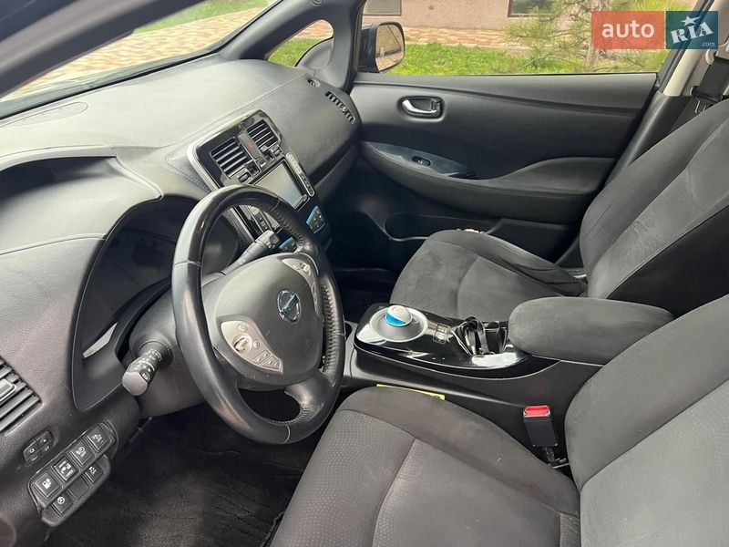 Хэтчбек Nissan Leaf 2013 в Днепре фото 19 Хэтчбек Nissan Leaf 2013 в Днепре