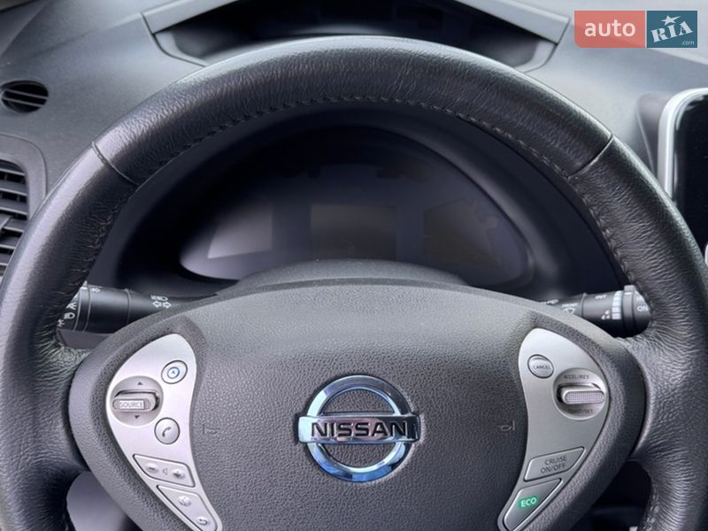 Хэтчбек Nissan Leaf 2015 в Полтаве фото 30 Хэтчбек Nissan Leaf 2015 в Полтаве