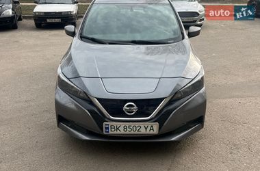Хетчбек Nissan Leaf 2018 в Харкові