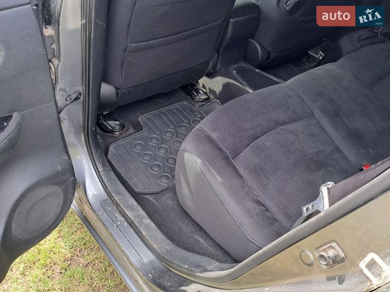 Хэтчбек Nissan Leaf 2014 в Харькове фото 16 Хэтчбек Nissan Leaf 2014 в Харькове