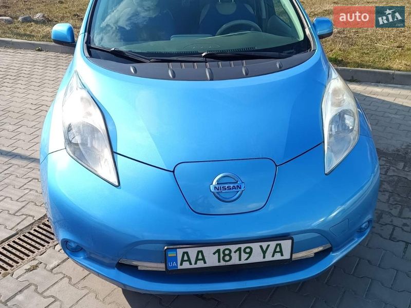 Хэтчбек Nissan Leaf 2013 в Киеве фото 7 Хэтчбек Nissan Leaf 2013 в Киеве