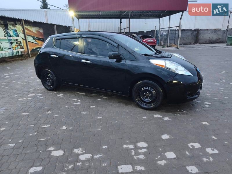 Хэтчбек Nissan Leaf 2013 в Харькове