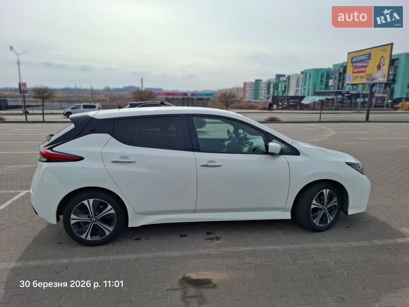 Хэтчбек Nissan Leaf 2020 в Софиевской Борщаговке фото 7 Хэтчбек Nissan Leaf 2020 в Софиевской Борщаговке