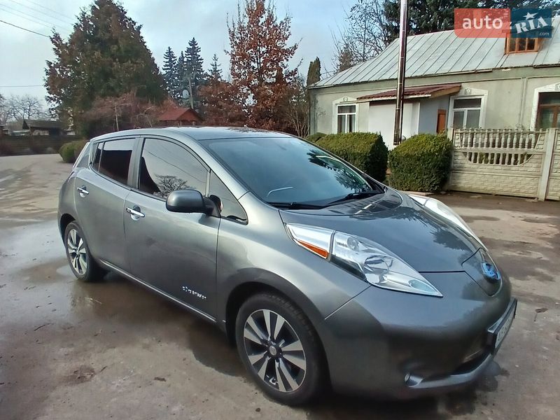 Nissan Leaf 2014