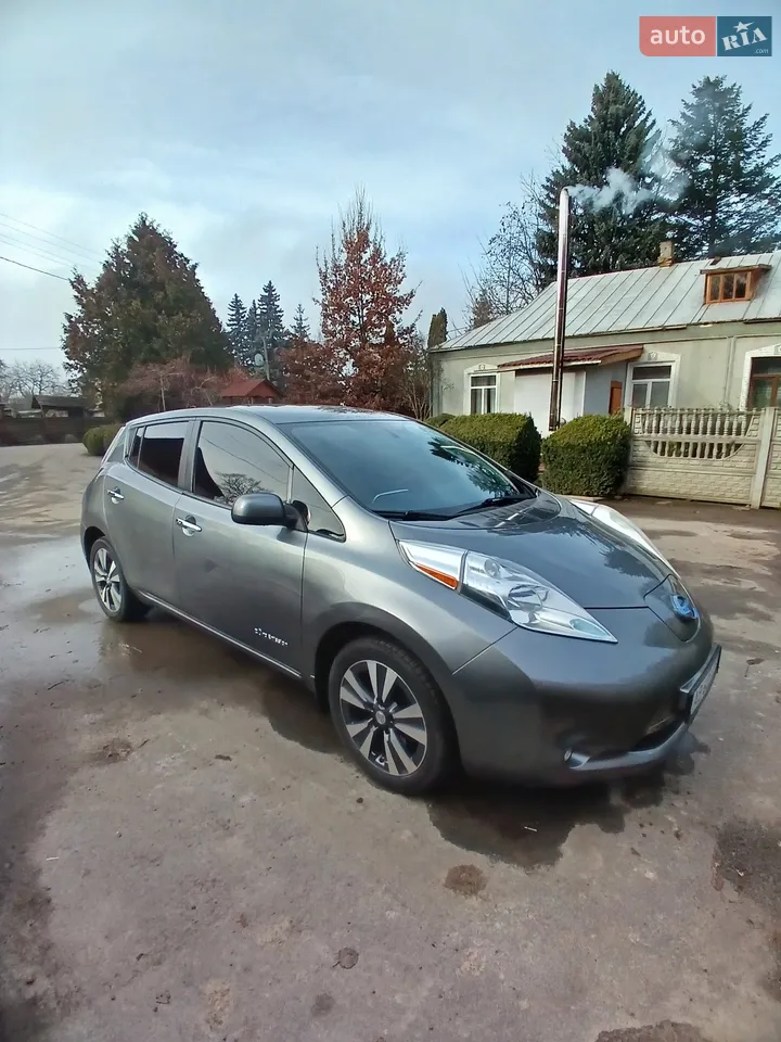 2013 Nissan Leaf - мініатюра 16
