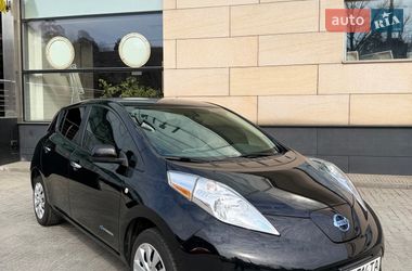 Хетчбек Nissan Leaf 2015 в Києві