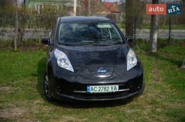 Хетчбек Nissan Leaf 2015 в Луцьку