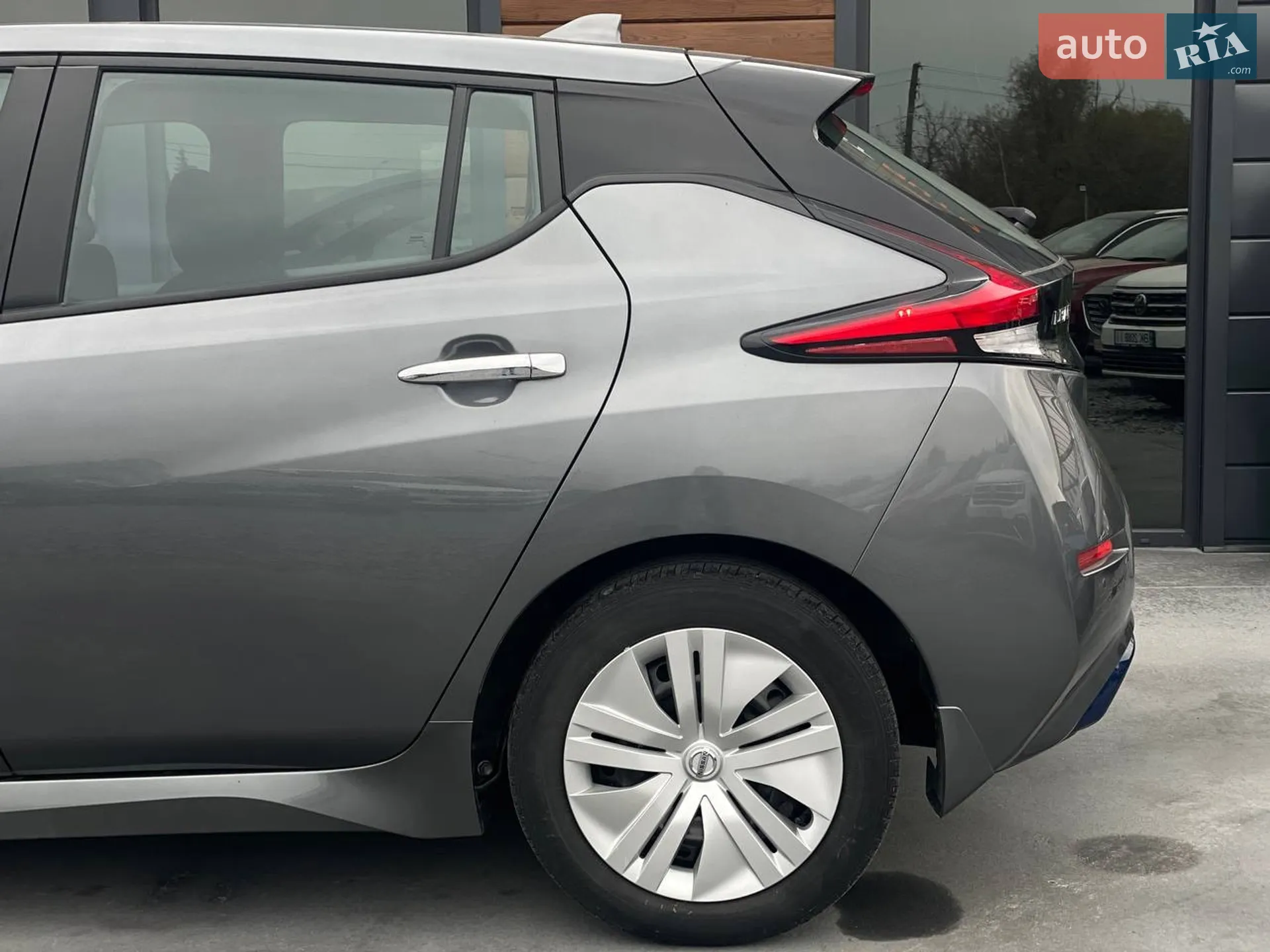 2021 Nissan Leaf - мініатюра 10
