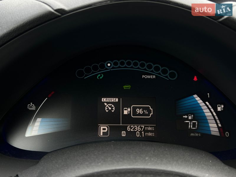 Хэтчбек Nissan Leaf 2016 в Львове