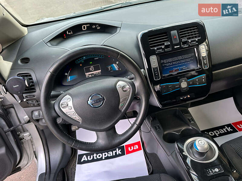 Хетчбек Nissan Leaf 2016 в Києві